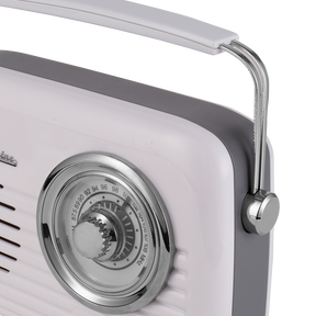 Chrome retro radio with bluetooth speaker by Vintage Cuisine